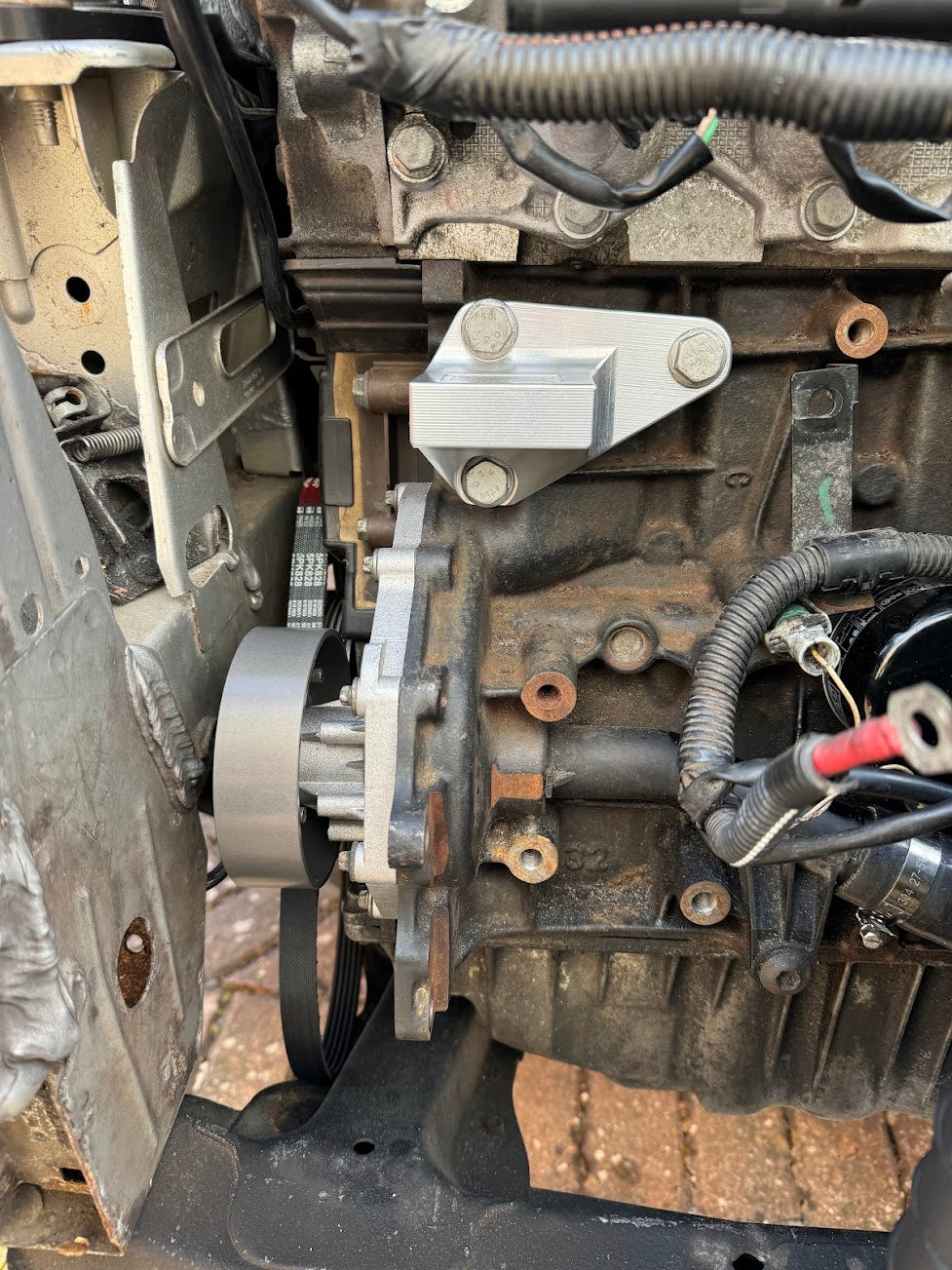 Alternator fitting instructions