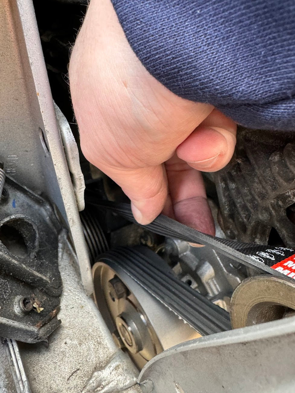 Alternator fitting instructions